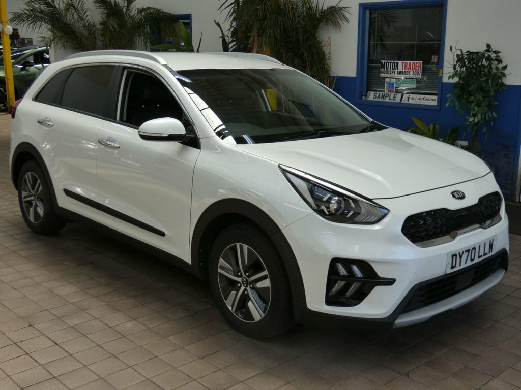 Kia Niro 2 White #13