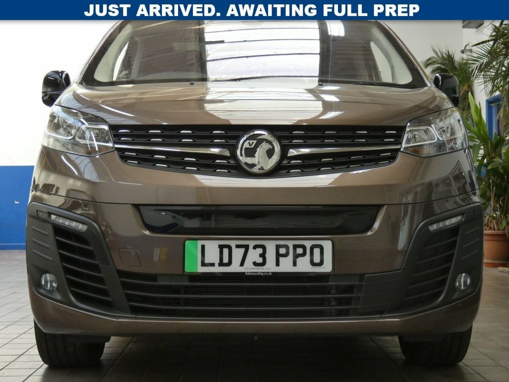 Vauxhall Vivaro Mpv Brown #3