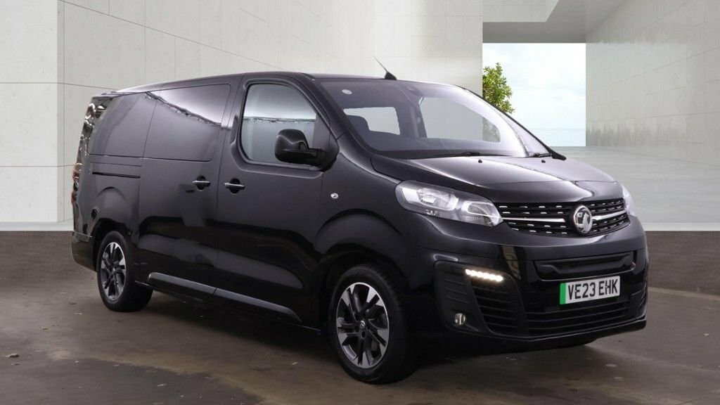 Vauxhall Vivaro Mpv Black