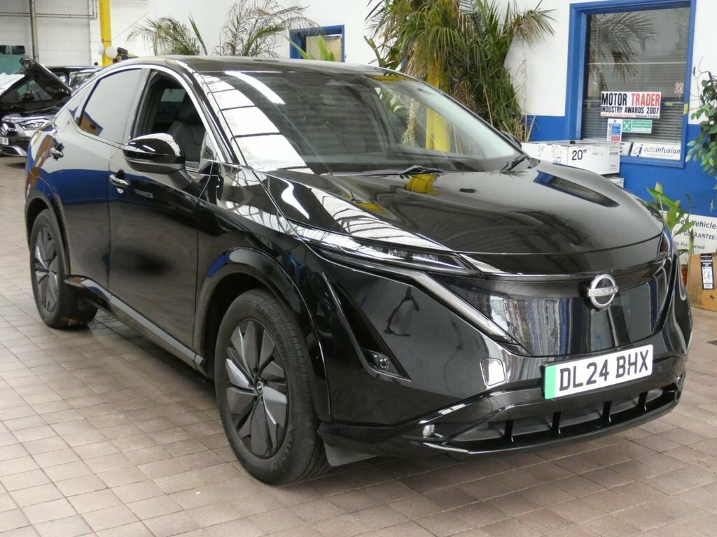 Nissan Ariya Suv Black #4