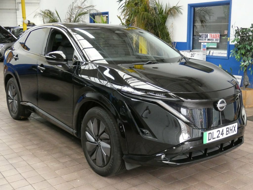Nissan Ariya Suv Black #6
