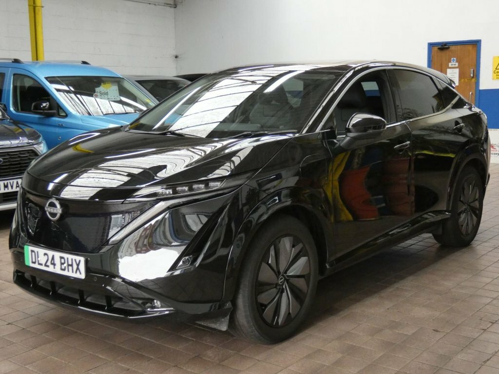 Nissan Ariya Suv Black #5