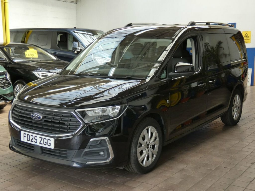 Ford Grand Tourneo Connect 2L Titanium Black #3