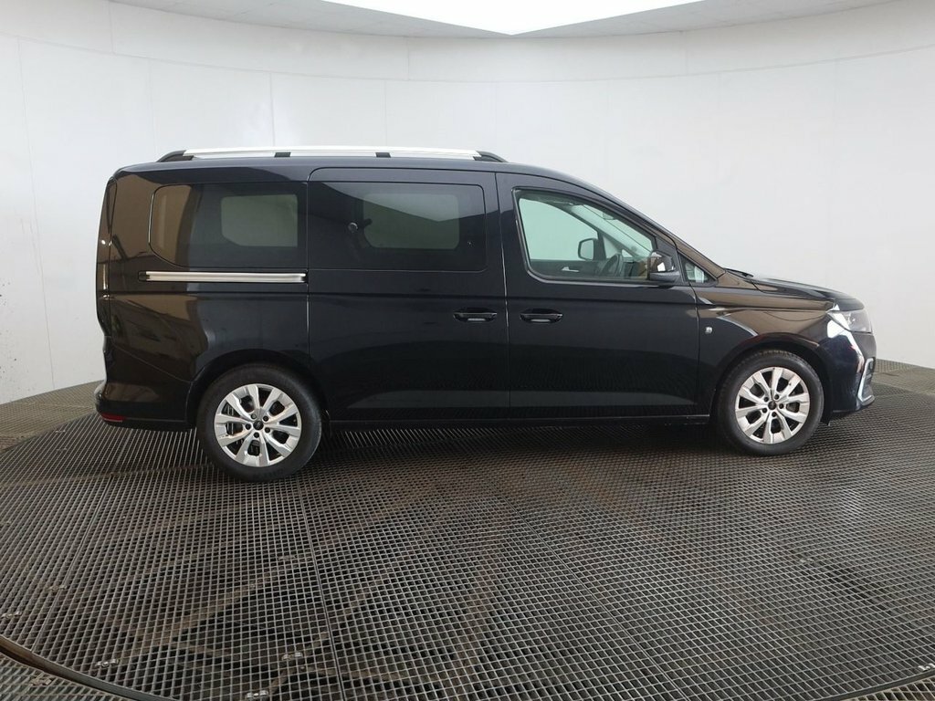 Ford Grand Tourneo Connect 2L Titanium Black #3