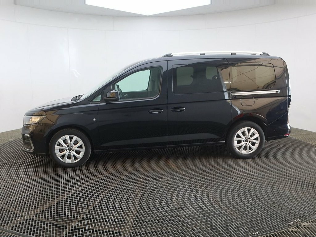 Ford Grand Tourneo Connect 2L Titanium Black #4