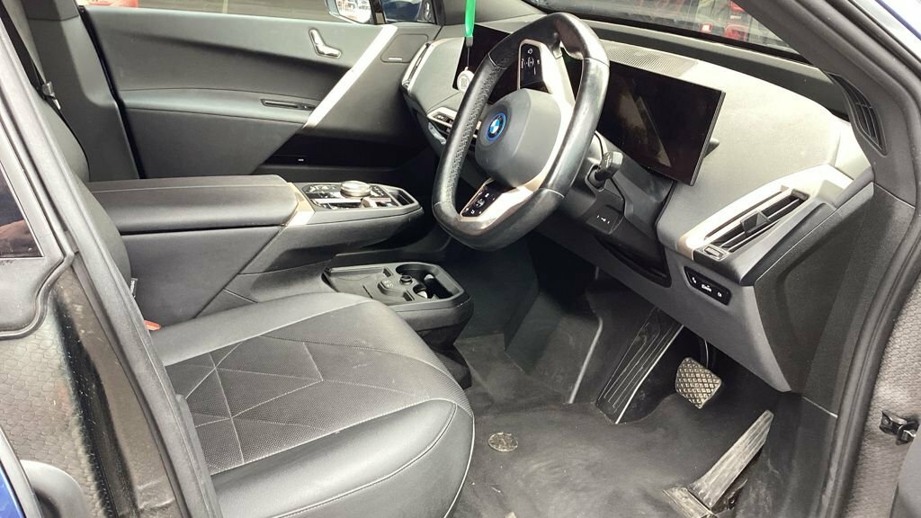 BMW iX 455Kw M60 111.5Kwh Black #9