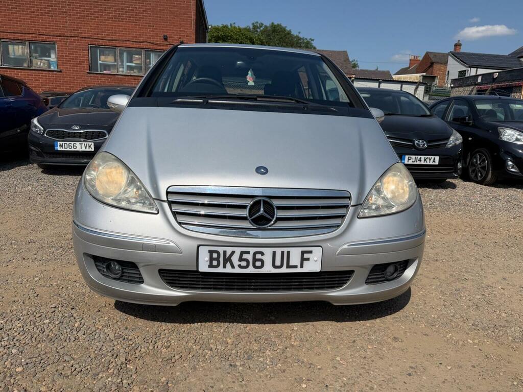Mercedes-Benz A Class 1.5 A150 Elegance Se Silver #2