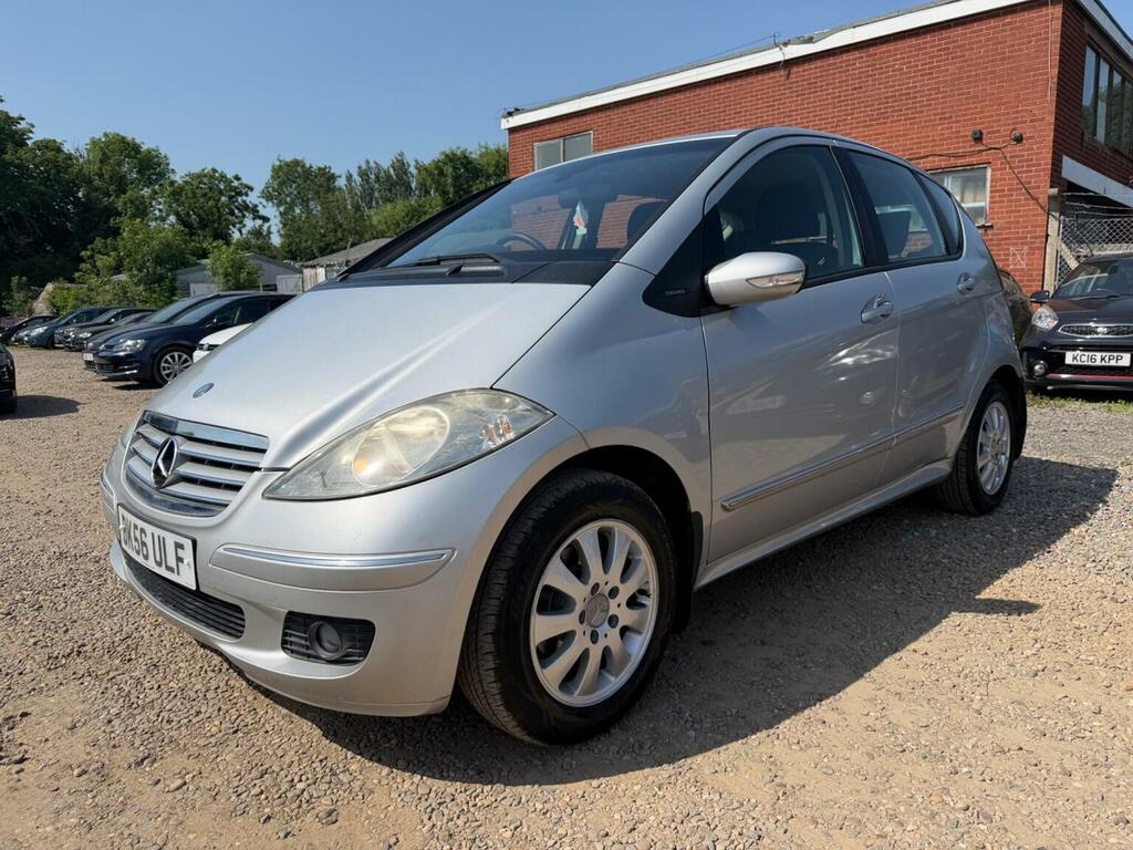 Mercedes-Benz A Class 1.5 A150 Elegance Se Silver #3