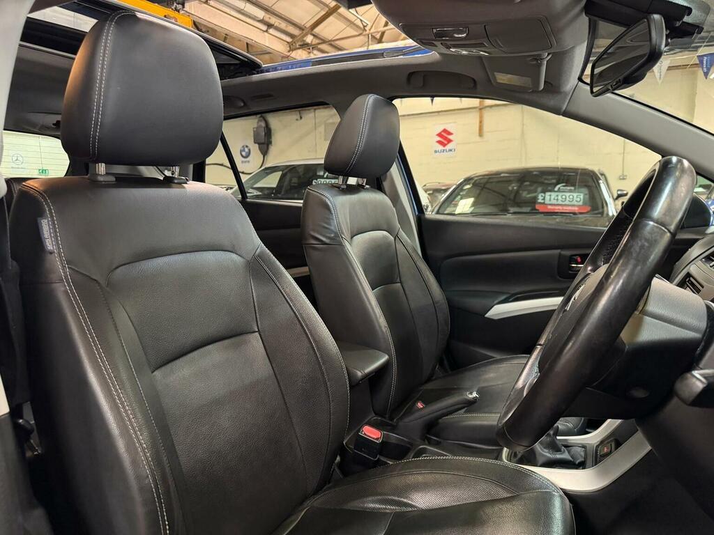 Suzuki SX4 S Cross 1.6 Sz-t Euro 6 Red #21
