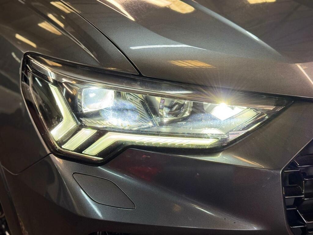 Audi RS Q3 2.5 Tfsi Vorsprung Sportback S Tronic Quattro Euro Black #16