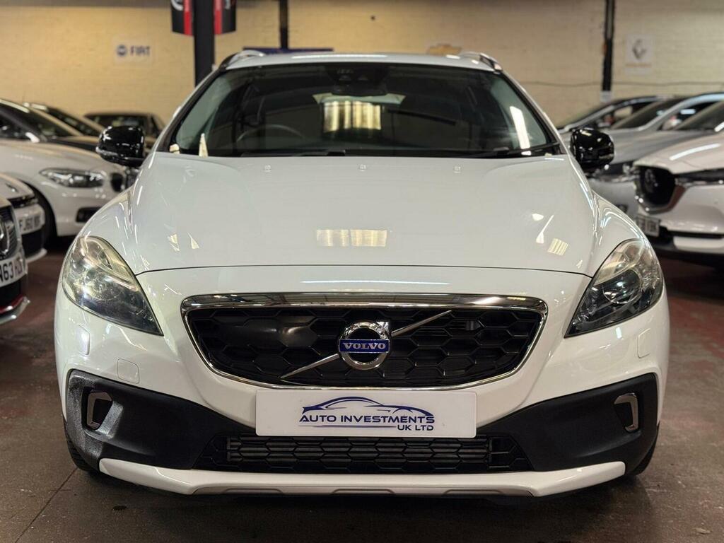 Volvo V40 Cross Country 2.0 T5 Lux Nav Awd Euro 6 Ss White #2