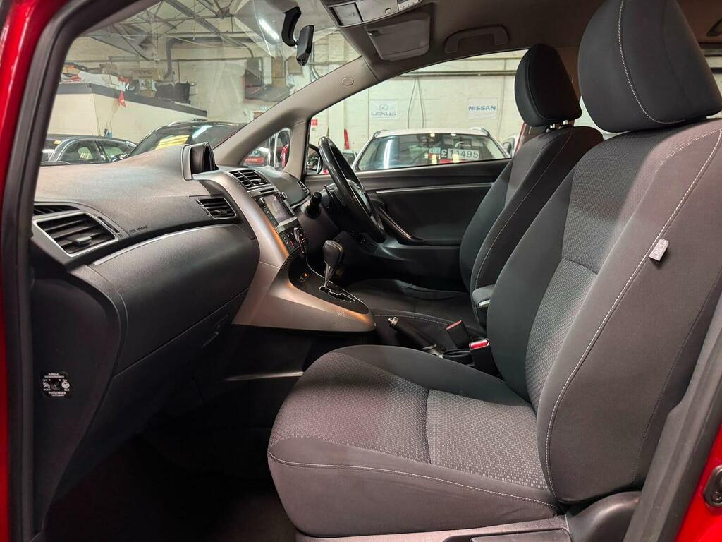 Toyota Verso 1.6 V-matic Icon Euro 5 Euro 5 Black #21