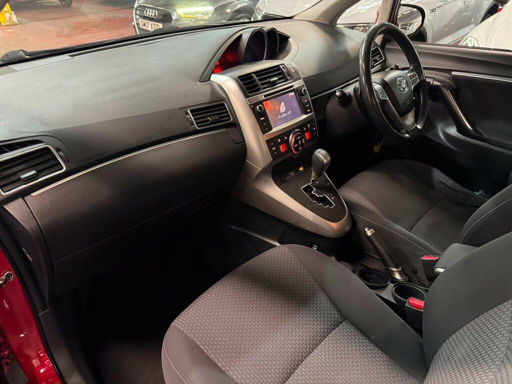 Toyota Verso 1.6 V-matic Icon Euro 5 Euro 5 Black #23