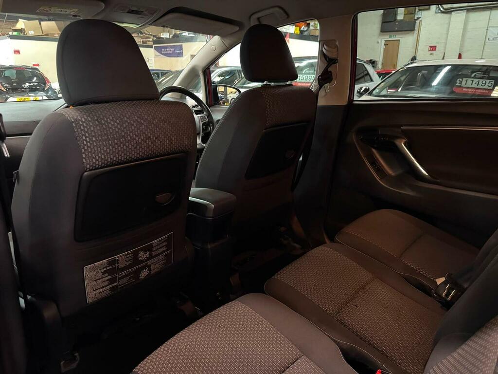 Toyota Verso 1.6 V-matic Icon Euro 5 Euro 5 Black #26