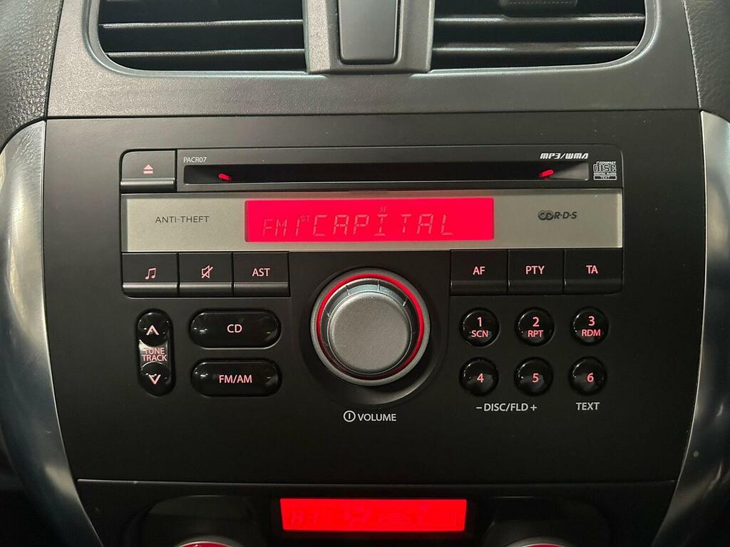 Suzuki SX4 Hatchback Silver #23