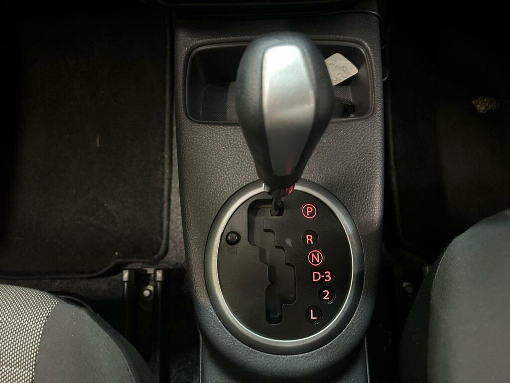 Suzuki SX4 Hatchback Silver #25