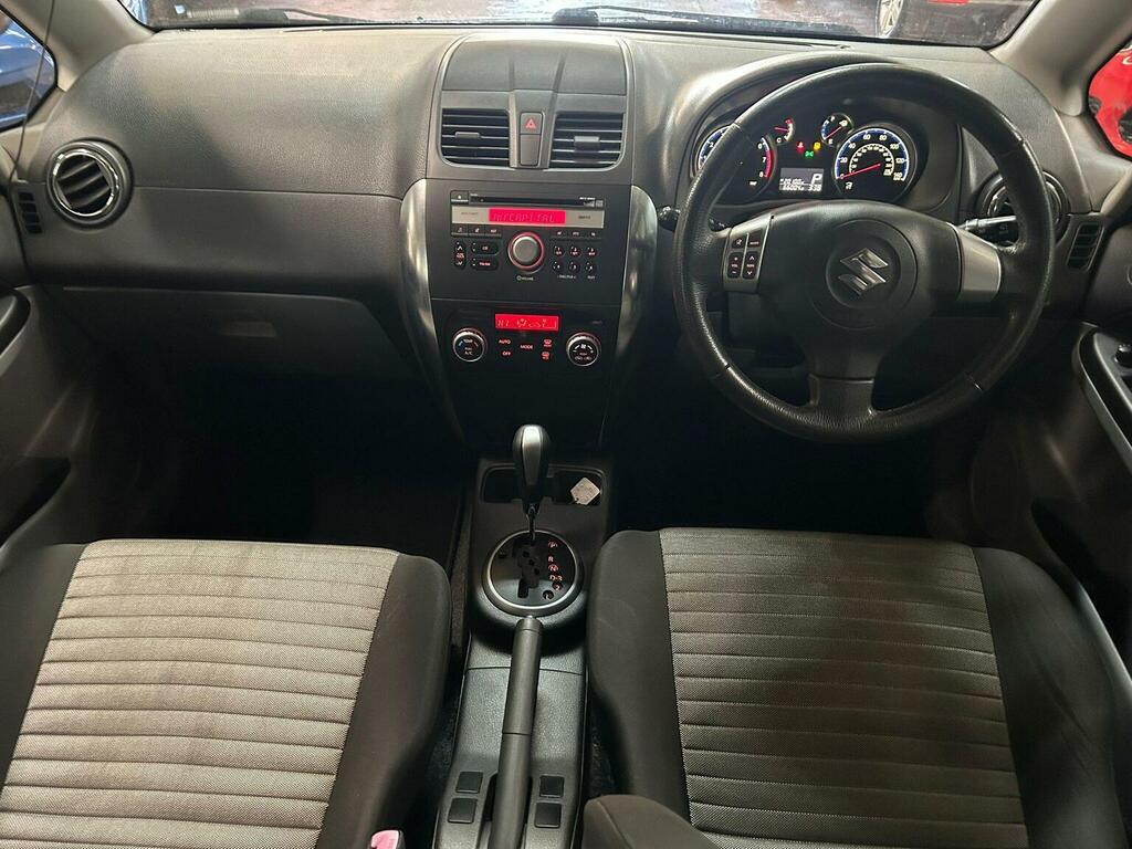 Suzuki SX4 Hatchback Silver #19