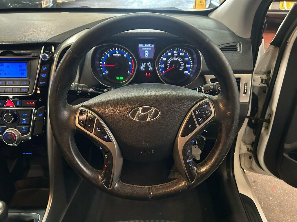 Hyundai I30 Active Silver #26