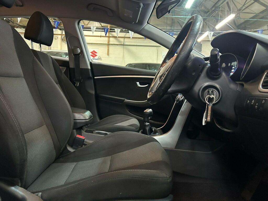 Hyundai I30 Active Silver #10
