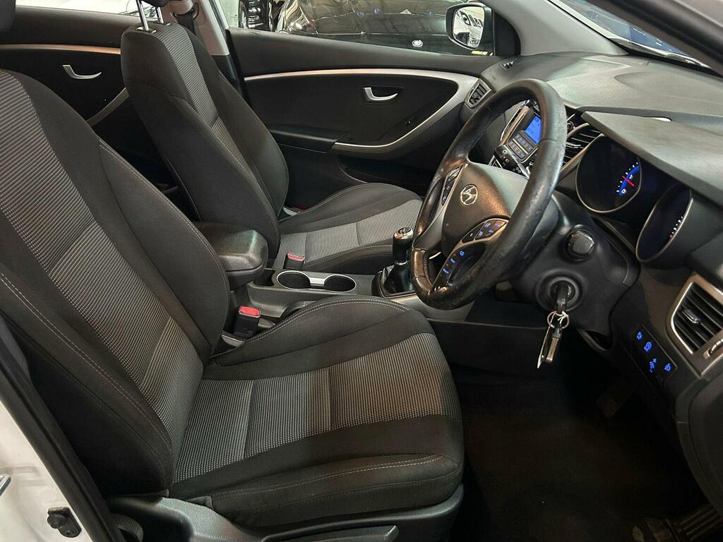 Hyundai I30 Active Silver #9