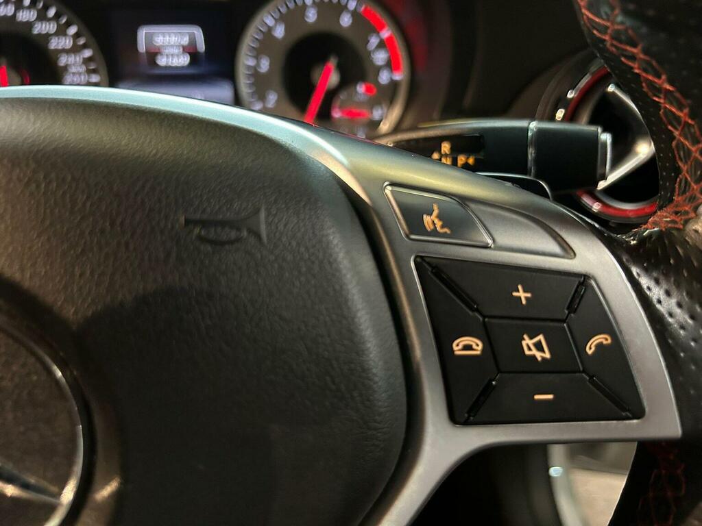 Mercedes-Benz A Class Hatchback 1.6 White #34