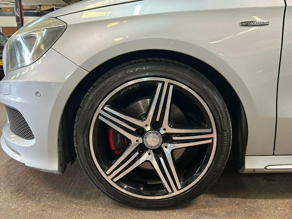 Mercedes-Benz A Class Hatchback 1.6 White #14