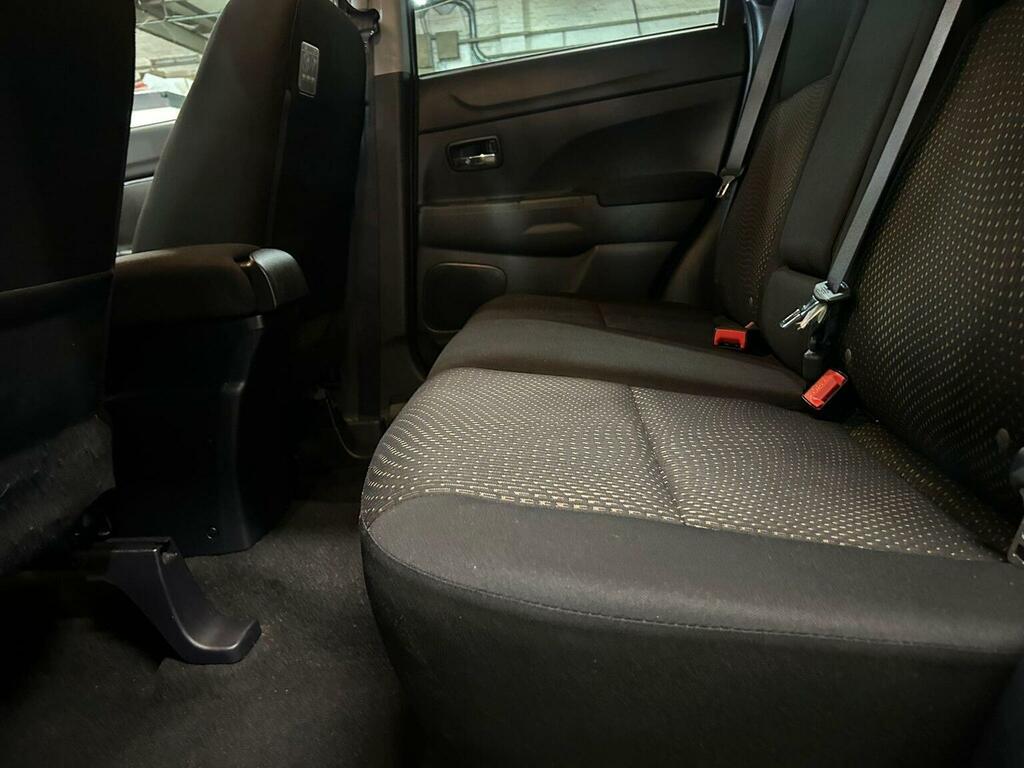 Mitsubishi ASX Hatchback White #17