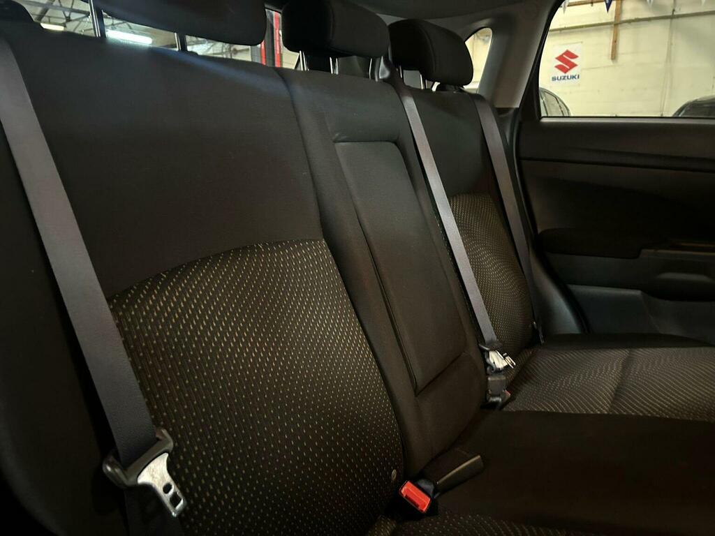 Mitsubishi ASX Hatchback White #24