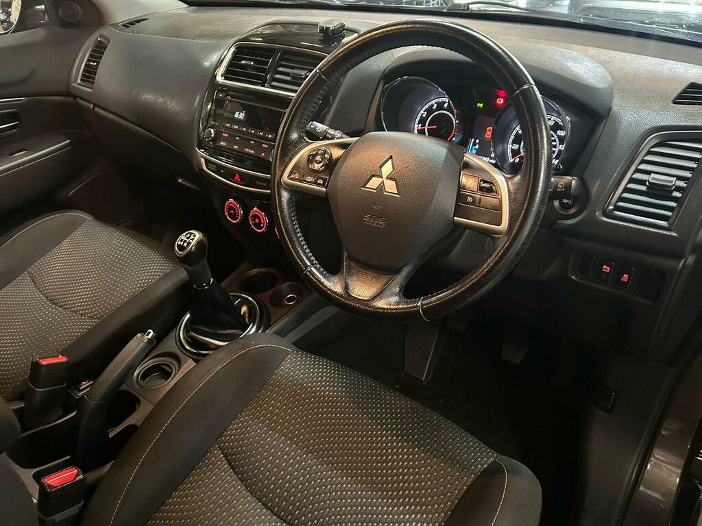 Mitsubishi ASX Hatchback White #26