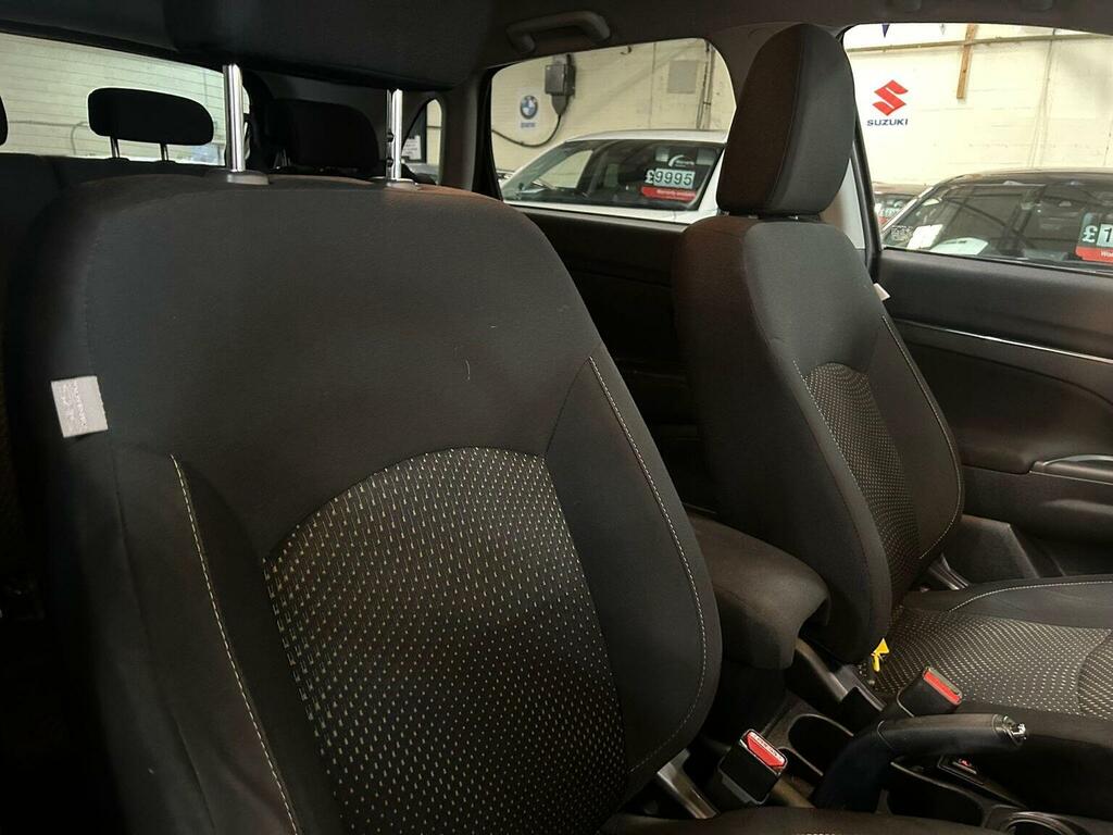 Mitsubishi ASX Hatchback White #13