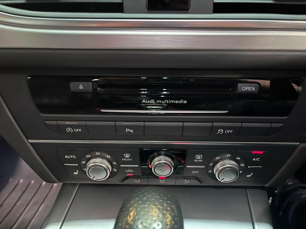 Audi A6 Saloon 2L S Line Black #46