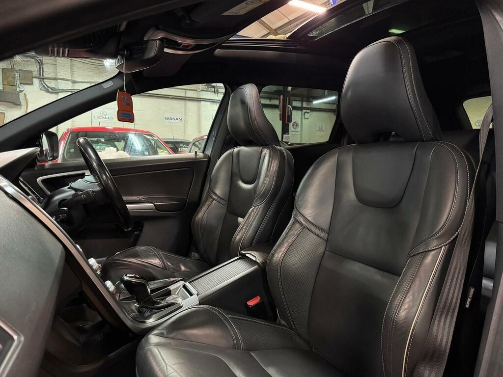 Volvo XC60 Red #26