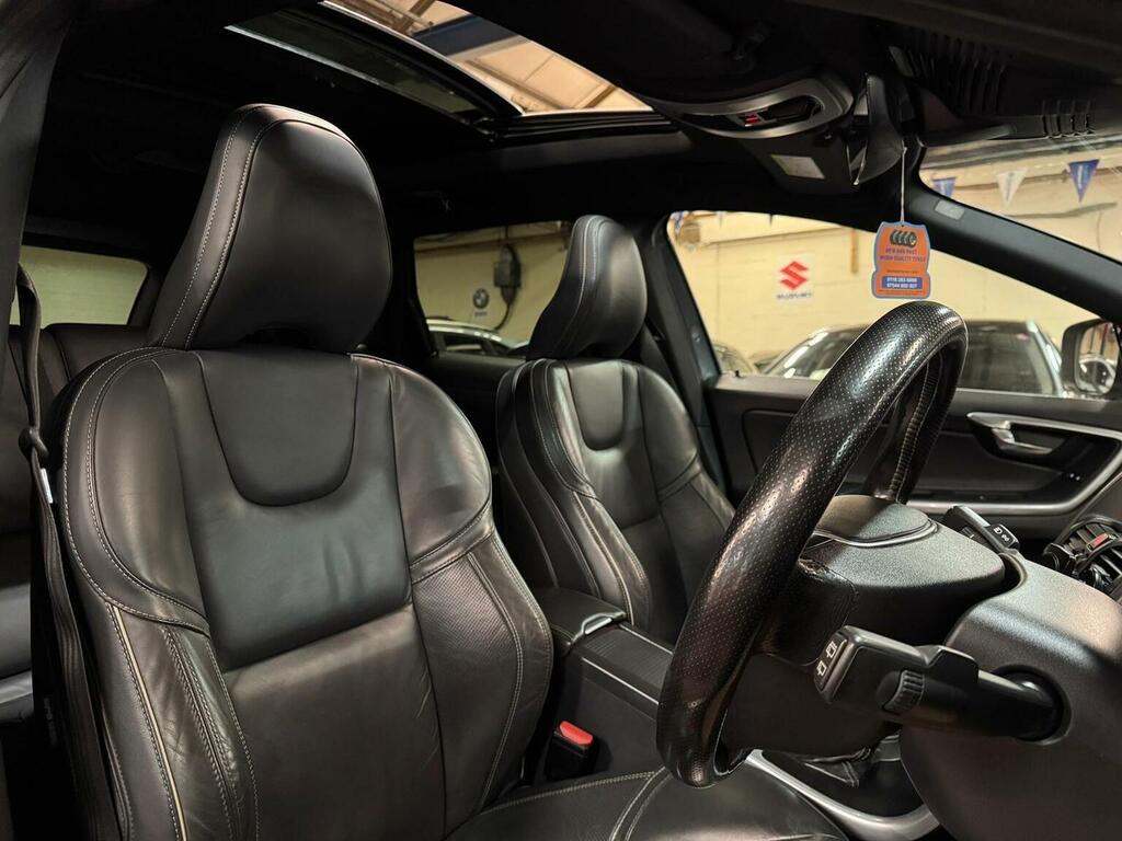 Volvo XC60 Red #23