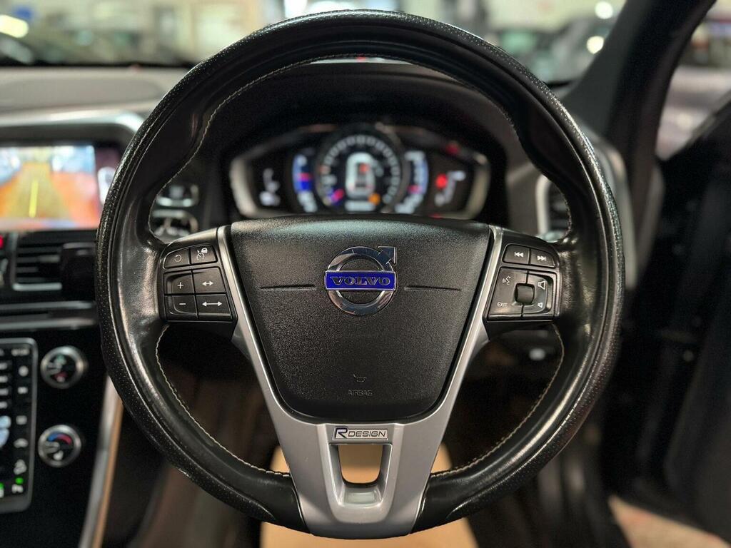 Volvo XC60 Red #38