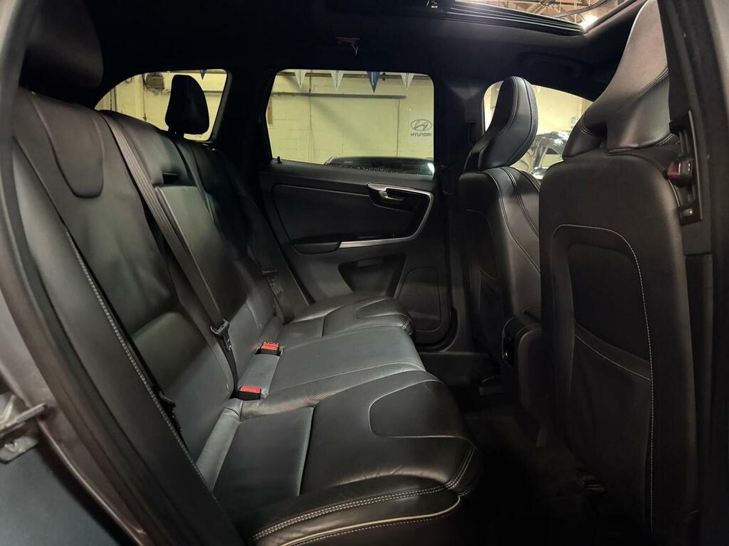 Volvo XC60 Red #27