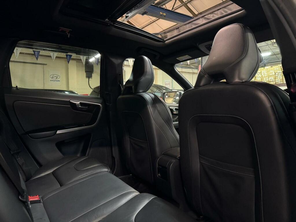 Volvo XC60 Red #29