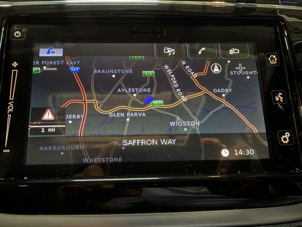 Suzuki SX4 S Cross White #26