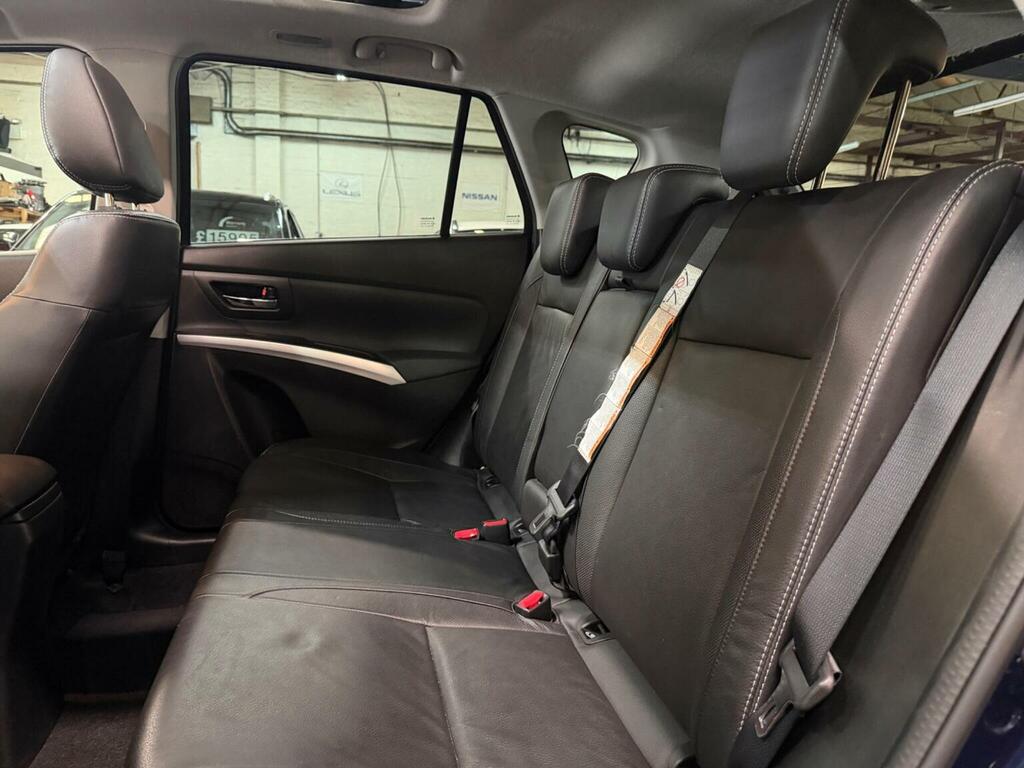 Suzuki SX4 S Cross White #22