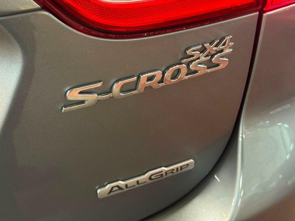 Suzuki SX4 S Cross Hatchback Red #14