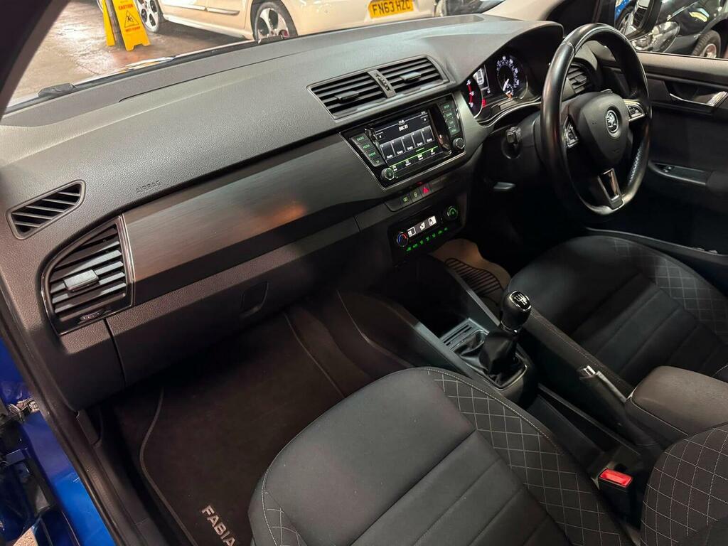 Skoda Fabia 1.0 Mpi Se Grey #23