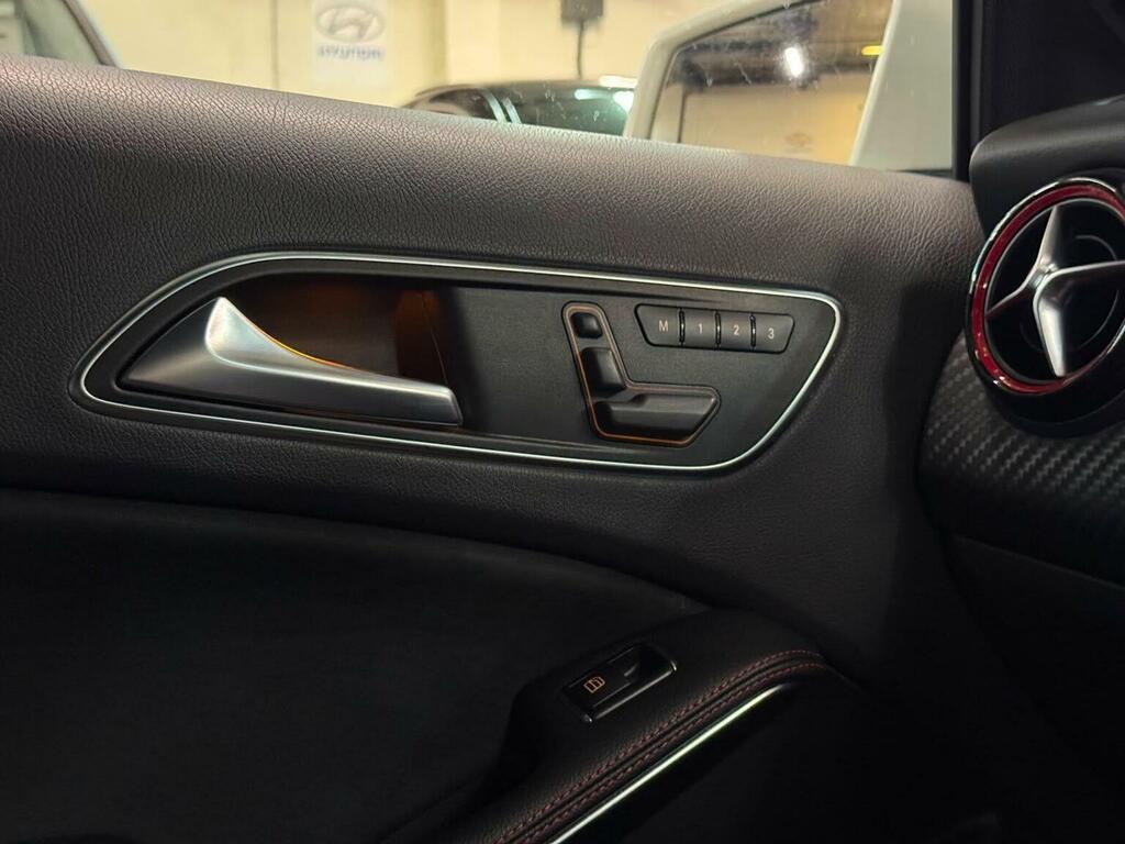 Mercedes-Benz A Class Amg U10000743 Black #47