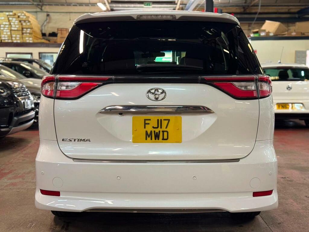 Toyota Estima Premium 2.4 Mpv 7 Seater White #5