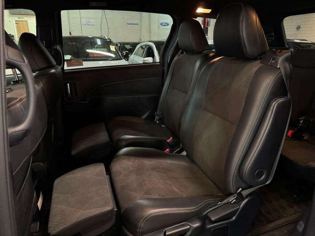 Toyota Estima Mpv Black #29