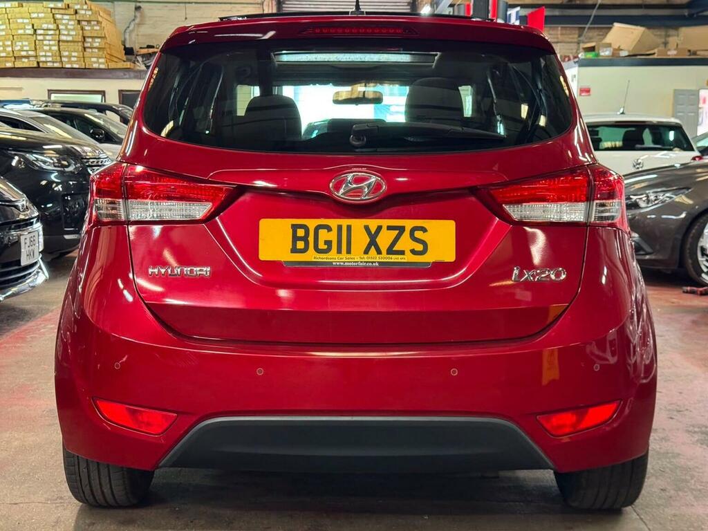 Hyundai Ix20 1.6 Style Euro 5 Red #5