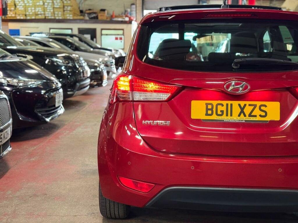 Hyundai Ix20 Hatchback 1.6 Active Euro 5 201161 Silver #14