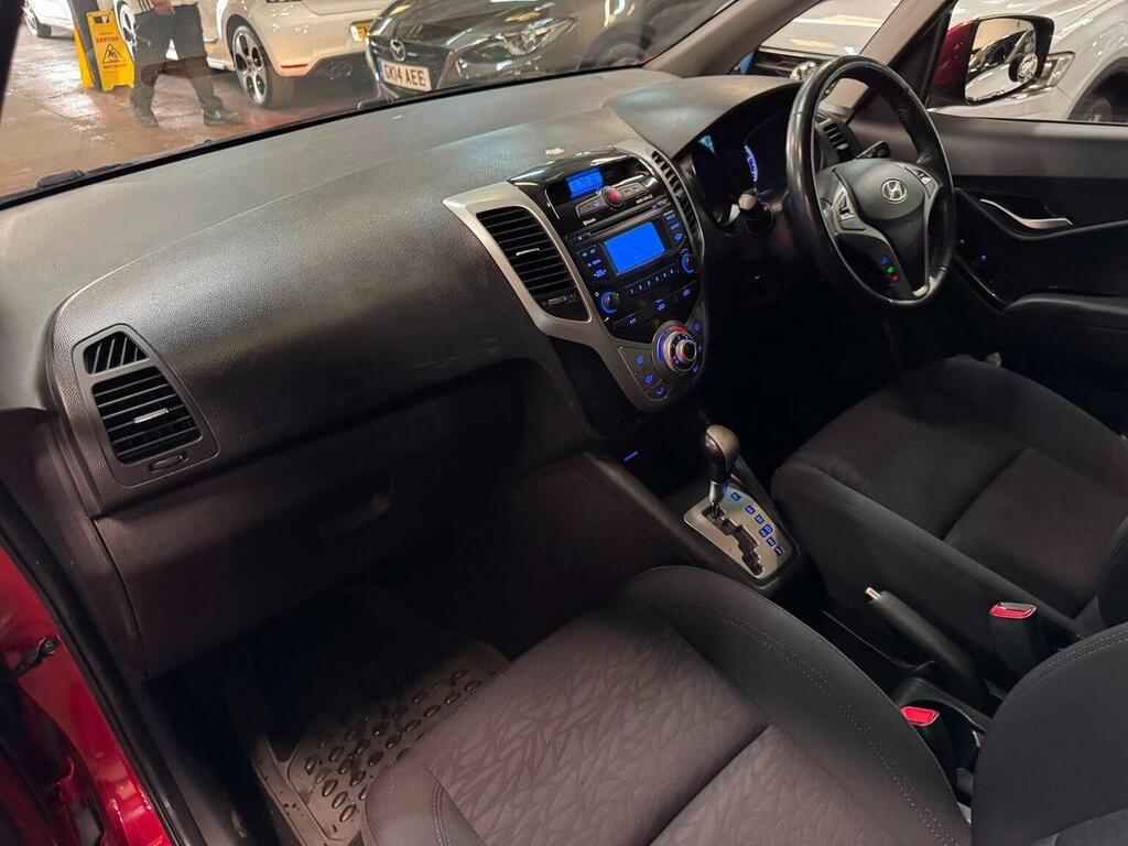 Hyundai Ix20 Hatchback 1.6 Active Euro 5 201161 Silver #24