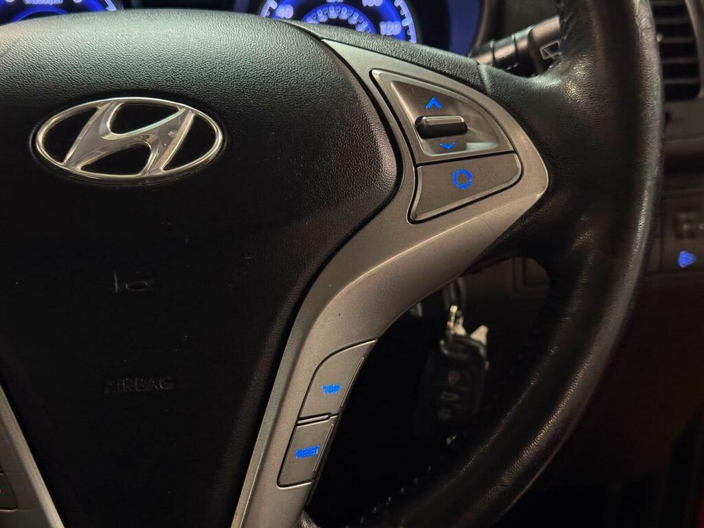 Hyundai Ix20 Hatchback 1.6 Active Euro 5 201161 Silver #37