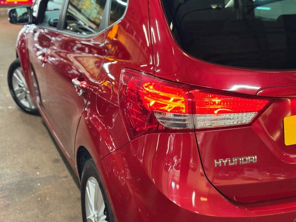 Hyundai Ix20 Hatchback 1.6 Active Euro 5 201161 Silver #13