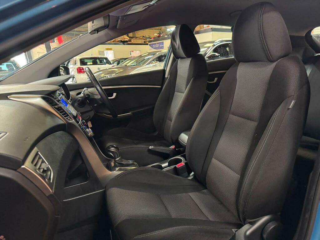 Hyundai I30 I30 Style Blue Drive Crdi Blue #23