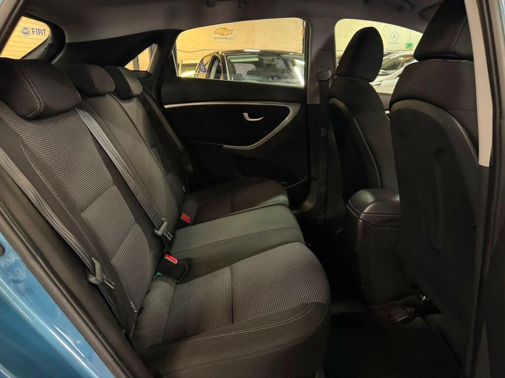 Hyundai I30 I30 Style Blue Drive Crdi Blue #25
